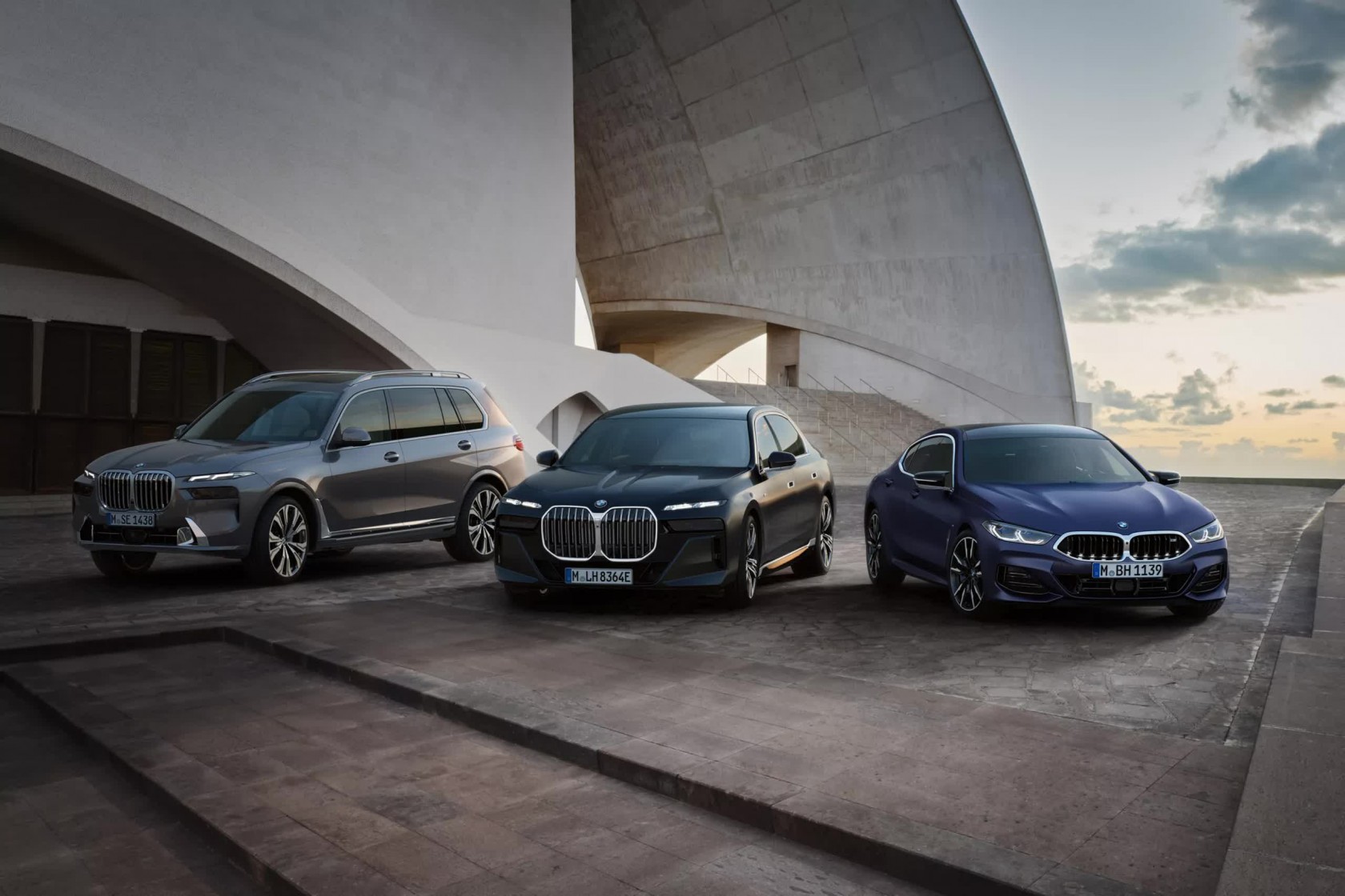 photo_text_left_right_new30556