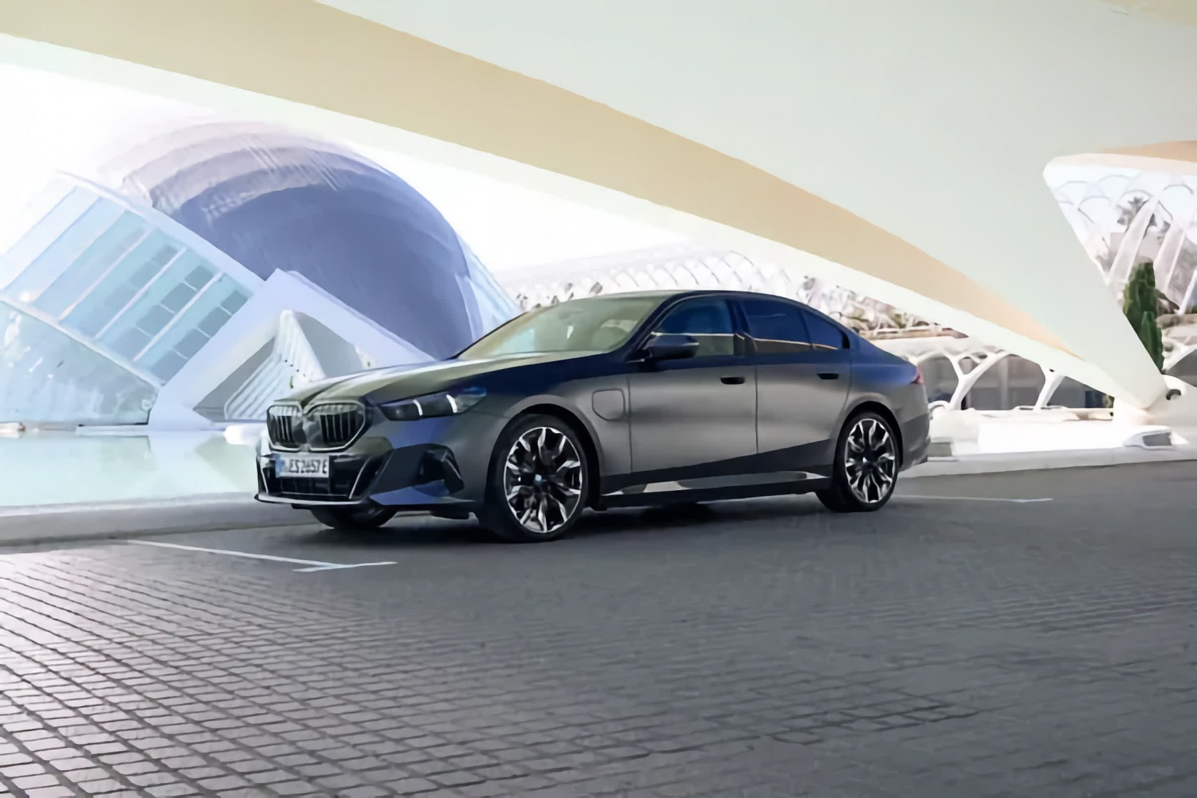 photo_text_left_right_new30558